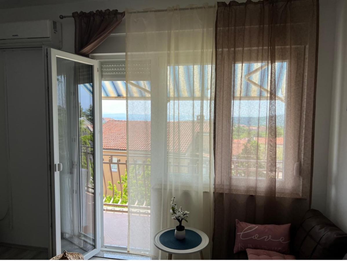 Lotus Holiday Apartment In Skrljevo Bakar Exterior photo
